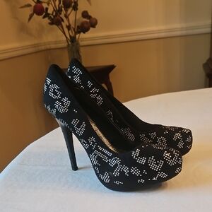 Anne Michelle Black and Silver Stiletto Platform Heels